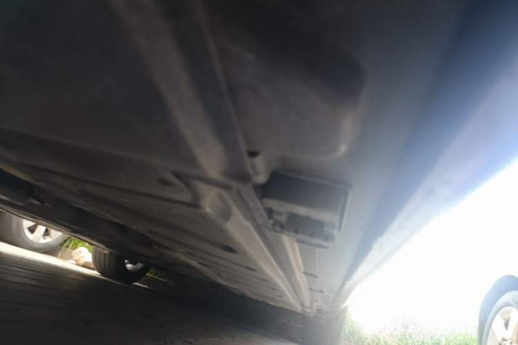 Used Mercedes-Benz E-Class 2018 E 300 L Luxury Model Chassis Front Left