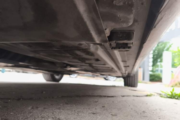 Used Mercedes-Benz E-Class 2018 E 200 L 4MATIC Chassis Front Left