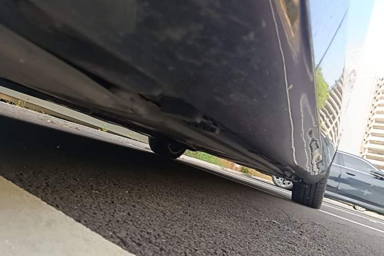 Used Mercedes-Benz E-Class 2018 Facelifted E 300 L Stylish Version Chassis Front Left