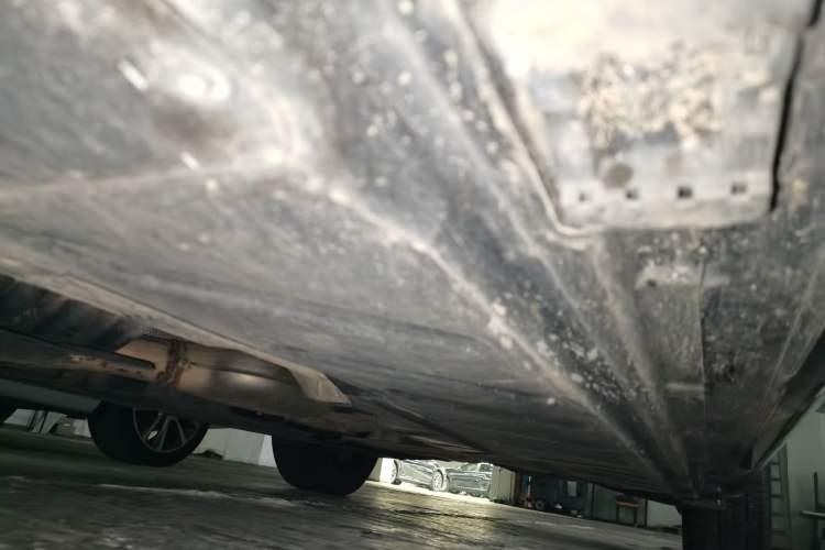 Used Mercedes-Benz E-Class 2018 Facelift E 200 L 4MATIC Chassis Front Left