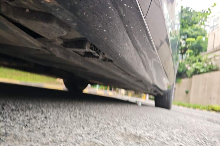 Used Mercedes-Benz E-Class 2018 Facelift E 200 L Chassis Front Left