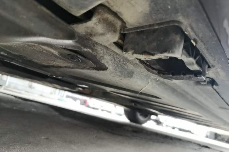 Used Mercedes-Benz E-Class 2018 Facelift E 200 L Chassis Front Left