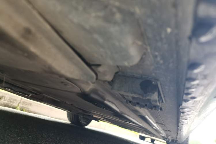 Used Mercedes-Benz E-Class 2018 Facelift E 200 L Chassis Front Left
