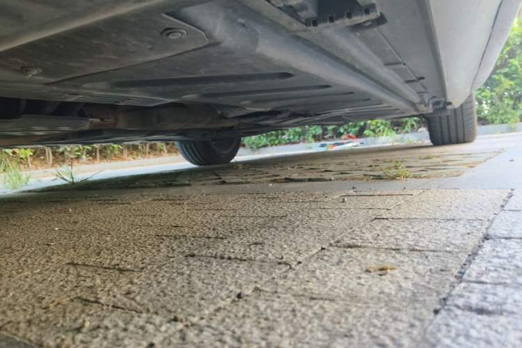 Used Mercedes-Benz E-Class 2018 E 200 L Sport Edition Chassis Front Left