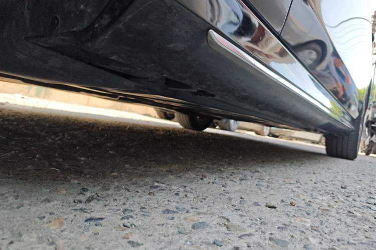 Used Mercedes-Benz E-Class 2018 E 300 L Sport Luxury Edition Chassis Front Left