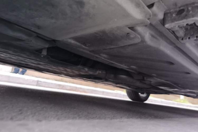 Used Mercedes-Benz E-Class 2018 E 200 L Sport Edition Chassis Front Left