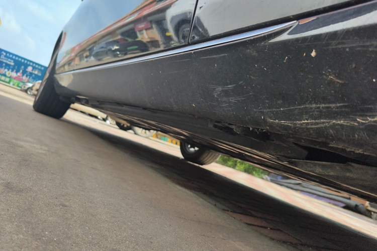 Used Mercedes-Benz E-Class 2018 E 300 L Stylish Model Chassis Front Right