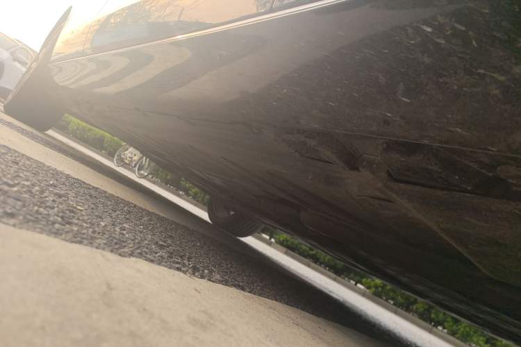 Used Mercedes-Benz E-Class 2018 Facelifted E 300 L Stylish Version Chassis Front Right