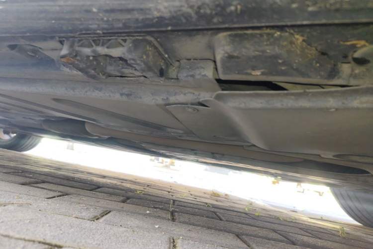 Used Mercedes-Benz E-Class 2018 Facelift E 200 L 4MATIC Chassis Front Right