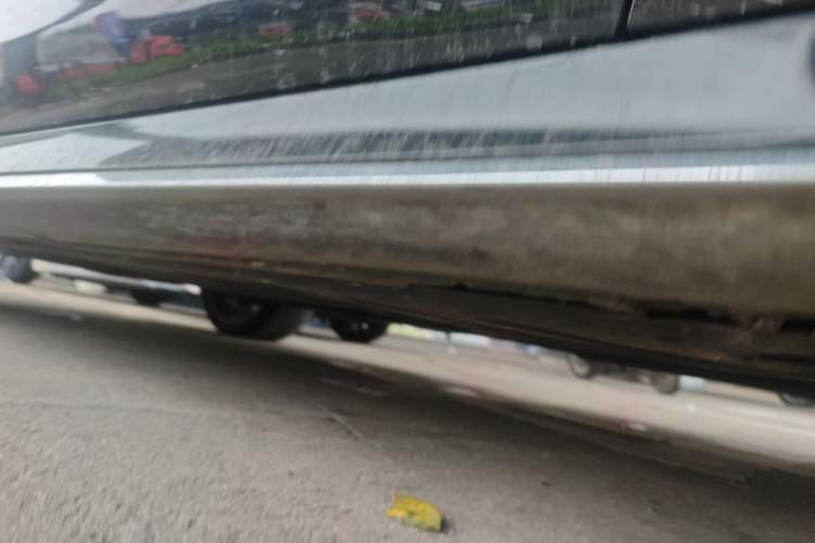 Used Mercedes-Benz E-Class 2018 E 320 L Sport 4MATIC Chassis Front Right