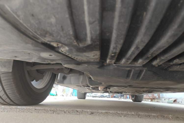 Used Mercedes-Benz E-Class 2018 E 200 L Chassis Front Right