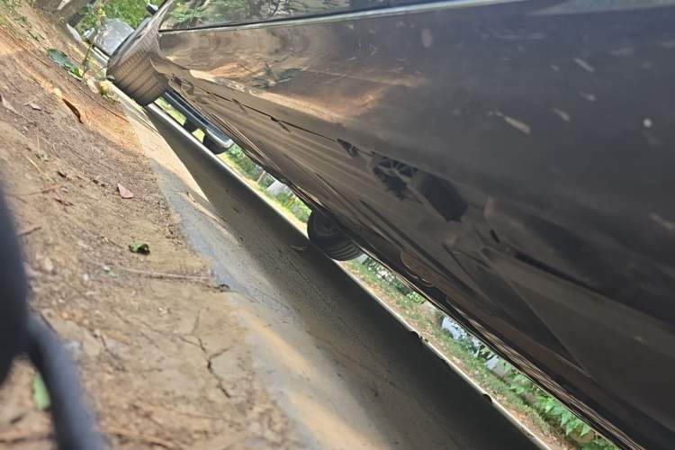 Used Mercedes-Benz E-Class 2018 Facelifted E 300 L Stylish Version Chassis Front Right