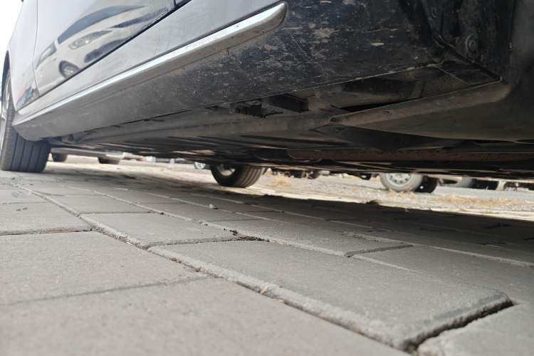 Used Mercedes-Benz E-Class 2018 E 200 L Sport Edition Chassis Front Right