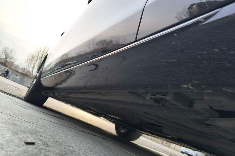 Used Mercedes-Benz E-Class 2018 Facelift E 200 L Chassis Front Right