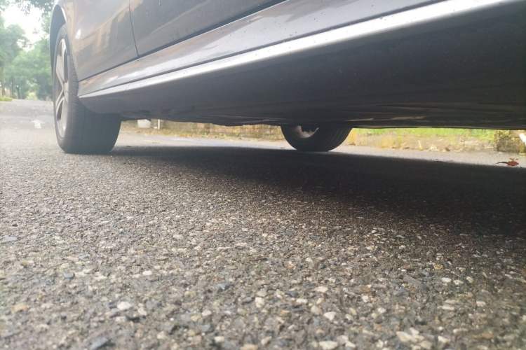 Used Mercedes-Benz E-Class 2018 E 200 L Sport Edition Chassis Front Right
