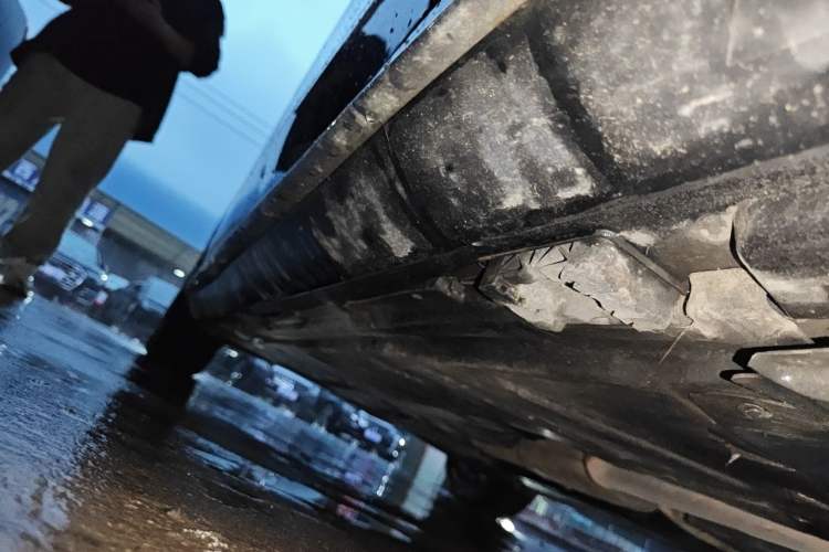 Used Mercedes-Benz E-Class 2018 E 200 Sport 4MATIC Chassis Front Right