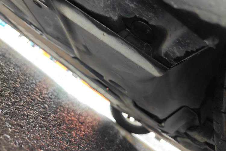 Used Mercedes-Benz E-Class 2018 Facelifted E 300 L Stylish Version Chassis Front Right