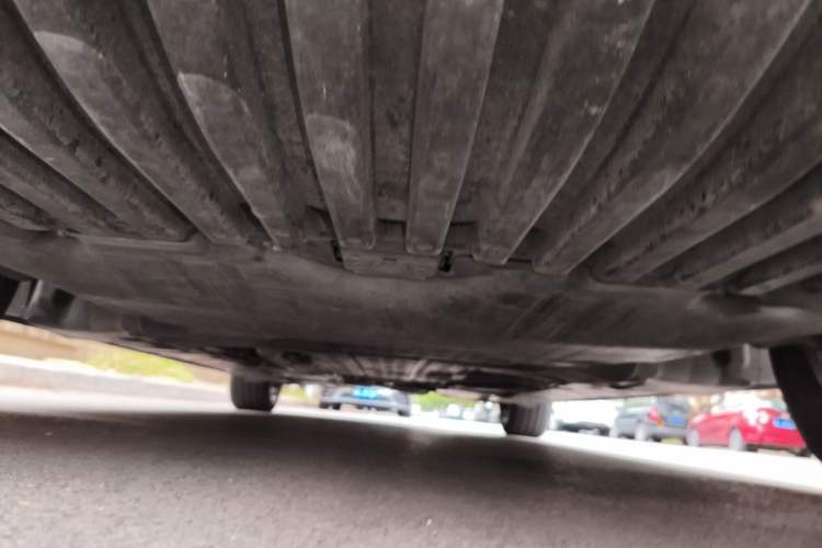Used Mercedes-Benz E-Class 2018 E 200 L Sport Edition Chassis Front