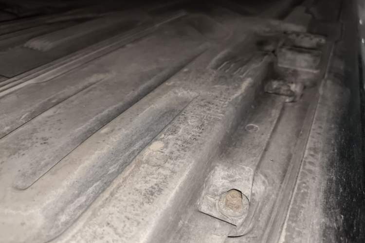 Used Mercedes-Benz E-Class 2018 E 200 L Chassis Rear Left