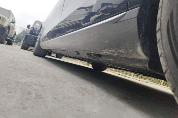 Used Mercedes-Benz E-Class 2018 E 300 L Luxury Model Chassis Rear Left
