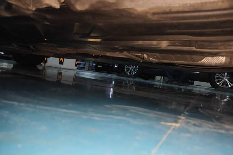 Used Mercedes-Benz E-Class 2018 E 200 L Chassis Rear Left