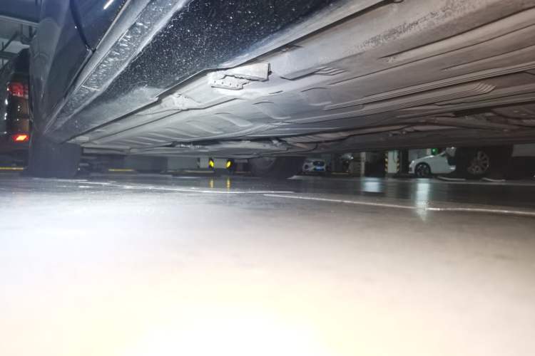 Used Mercedes-Benz E-Class 2018 Facelift E 200 L Sport Edition Chassis Rear Left