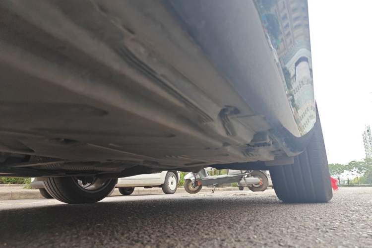 Used Mercedes-Benz E-Class 2018 Facelift E 200 L Chassis Rear Left