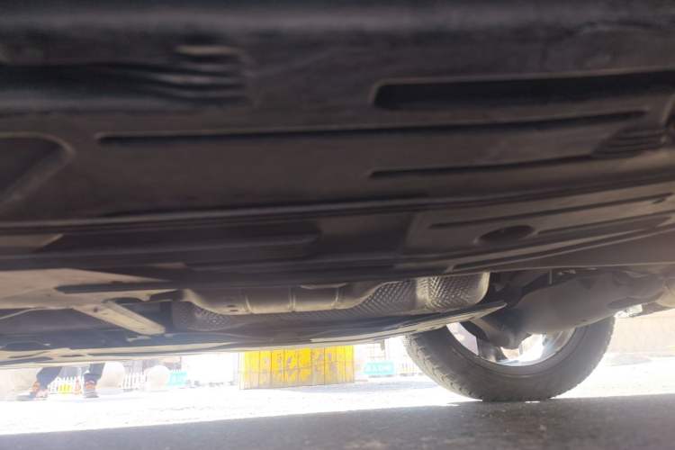 Used Mercedes-Benz E-Class 2018 E 200 L Sport 4MATIC Chassis Rear Left
