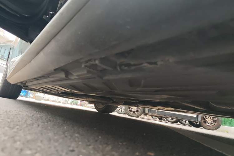 Used Mercedes-Benz E-Class 2018 Facelift E 200 L Chassis Rear Left