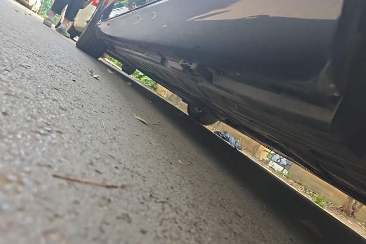 Used Mercedes-Benz E-Class 2018 Facelifted E 300 L Stylish Version Chassis Rear Left