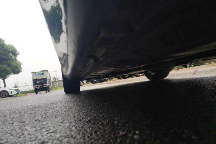 Used Mercedes-Benz E-Class 2018 E 200 L Chassis Rear Left