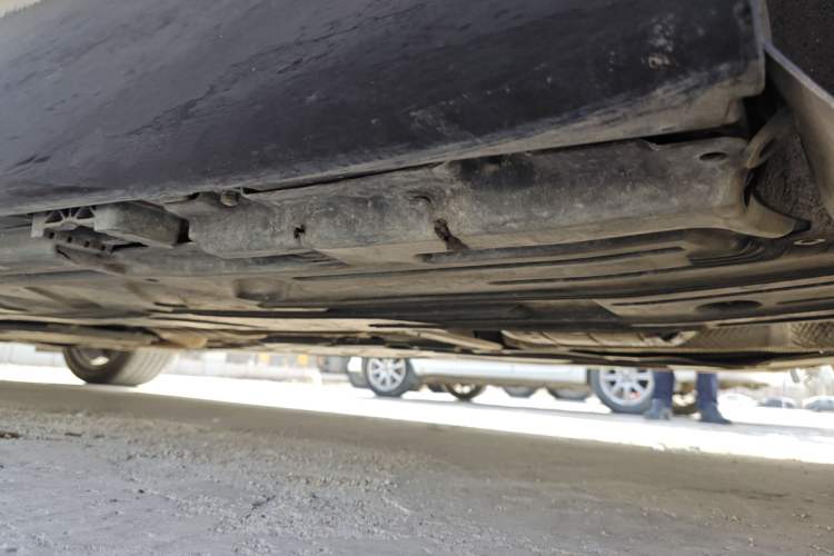 Used Mercedes-Benz E-Class 2018 E 300 L Luxury Model Chassis Rear Left