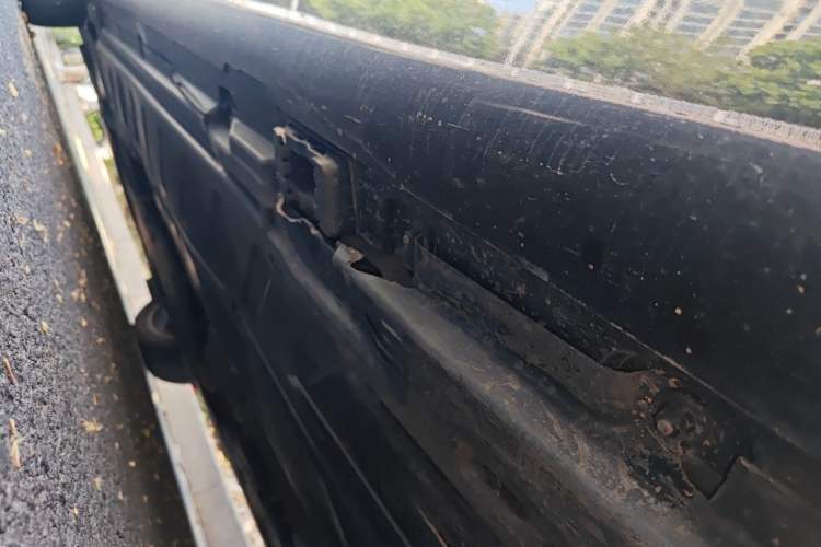 Used Mercedes-Benz E-Class 2018 Facelift E 200 L Chassis Rear Left