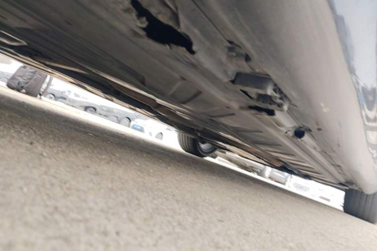 Used Mercedes-Benz E-Class 2018 E 300 L Stylish Model Chassis Rear Right