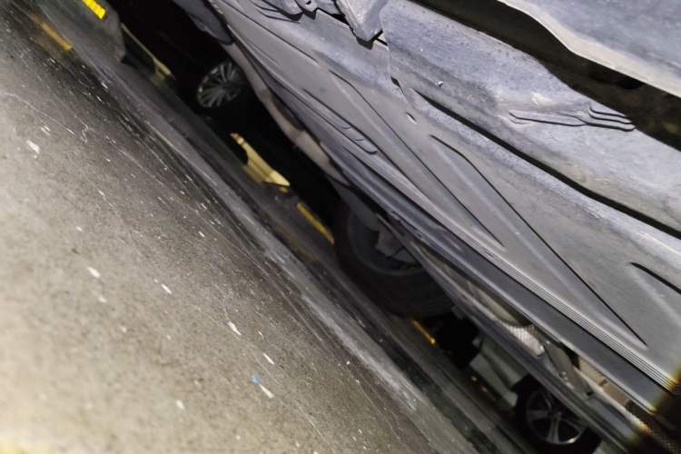 Used Mercedes-Benz E-Class 2018 Facelift E 200 L Sport Edition Chassis Rear Right