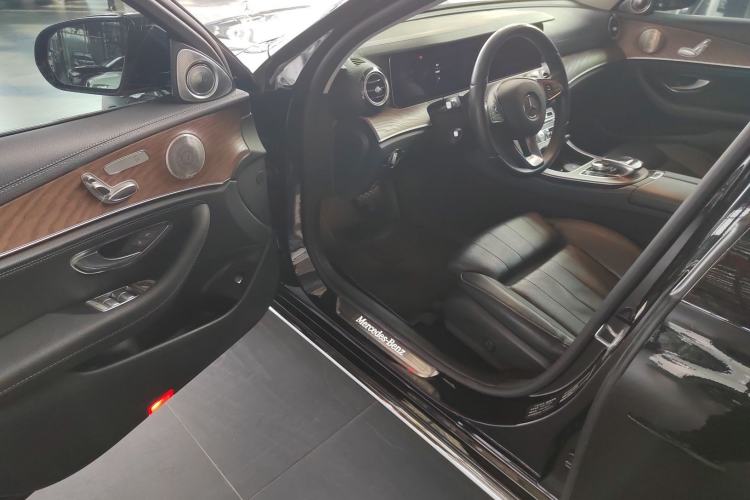 Used Mercedes-Benz E-Class 2018 Facelift E 200 L Driver Seat