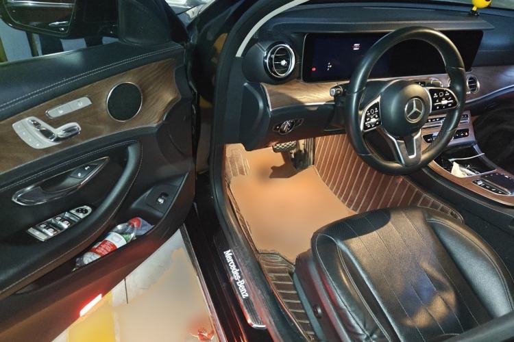 Used Mercedes-Benz E-Class 2018 Facelifted E 300 L Stylish Version Driver Seat