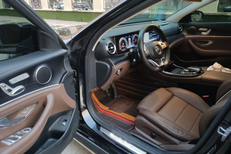 Used Mercedes-Benz E-Class 2018 Facelift E 200 L Sport 4MATIC Driver Seat