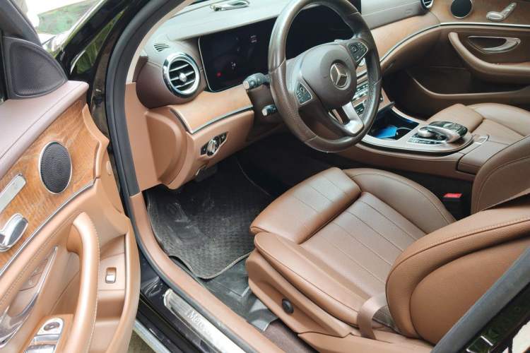 Used Mercedes-Benz E-Class 2018 E 200 L Driver Seat