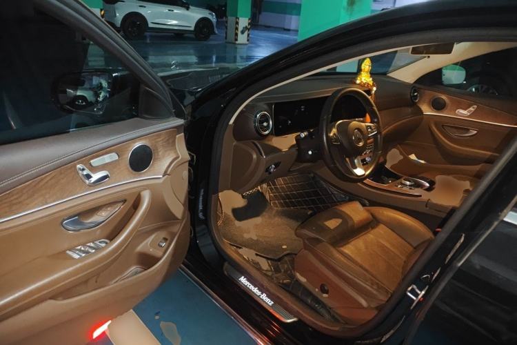 Used Mercedes-Benz E-Class 2018 E 200 L Driver Seat