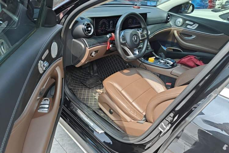 Used Mercedes-Benz E-Class 2018 Restyled E 300 L Sporty and Stylish Edition Driver Seat