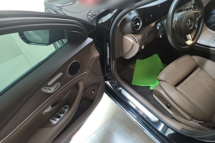 Used Mercedes-Benz E-Class 2018 E 200 L Driver Seat