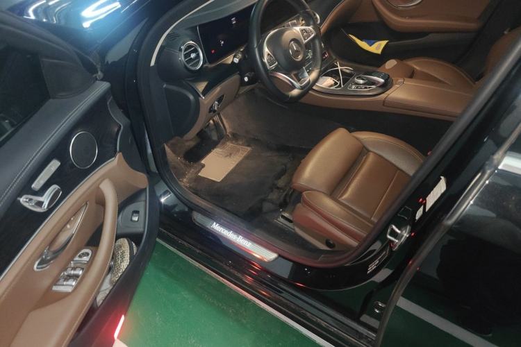 Used Mercedes-Benz E-Class 2018 Facelift E 200 L Sport Edition Driver Seat