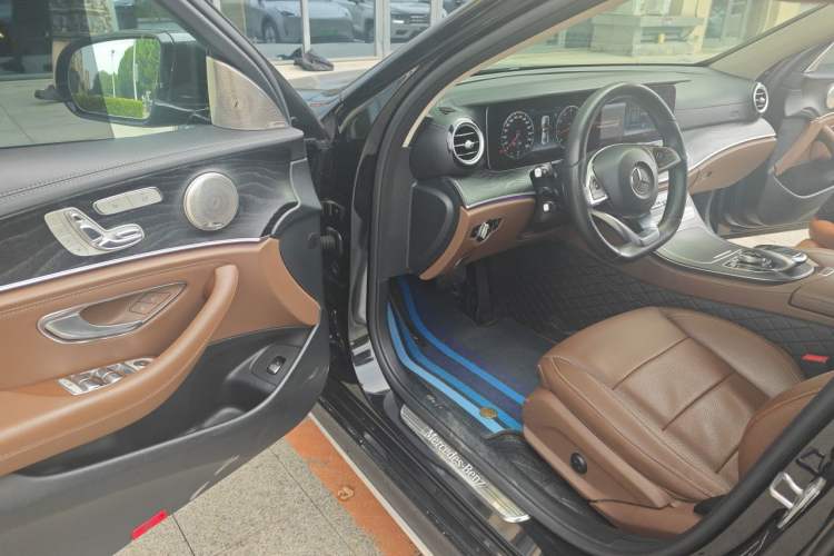 Used Mercedes-Benz E-Class 2018 Restyled E 300 L Sport Luxury Edition Driver Seat