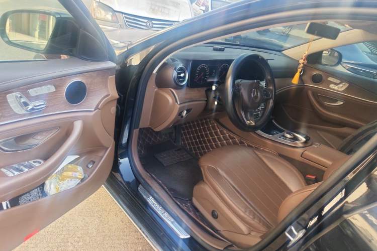 Used Mercedes-Benz E-Class 2018 E 300 L Luxury Model Driver Seat