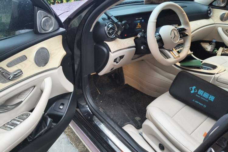 Used Mercedes-Benz E-Class 2018 Restyled E 300 L Sporty and Stylish Edition Driver Seat