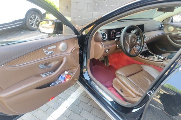 Used Mercedes-Benz E-Class 2018 Facelift E 200 L 4MATIC Driver Seat