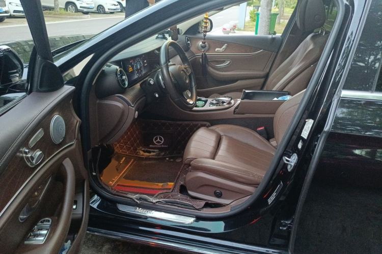 Used Mercedes-Benz E-Class 2018 Facelift E 200 L Driver Seat