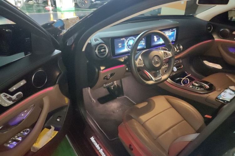 Used Mercedes-Benz E-Class 2018 Restyled E 300 L Sporty and Stylish Edition Driver Seat
