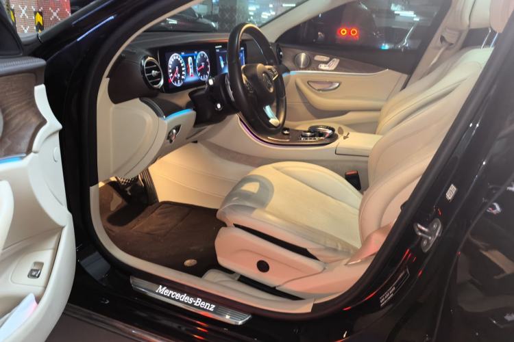 Used Mercedes-Benz E-Class 2018 Facelifted E 300 L Stylish Version Driver Seat
